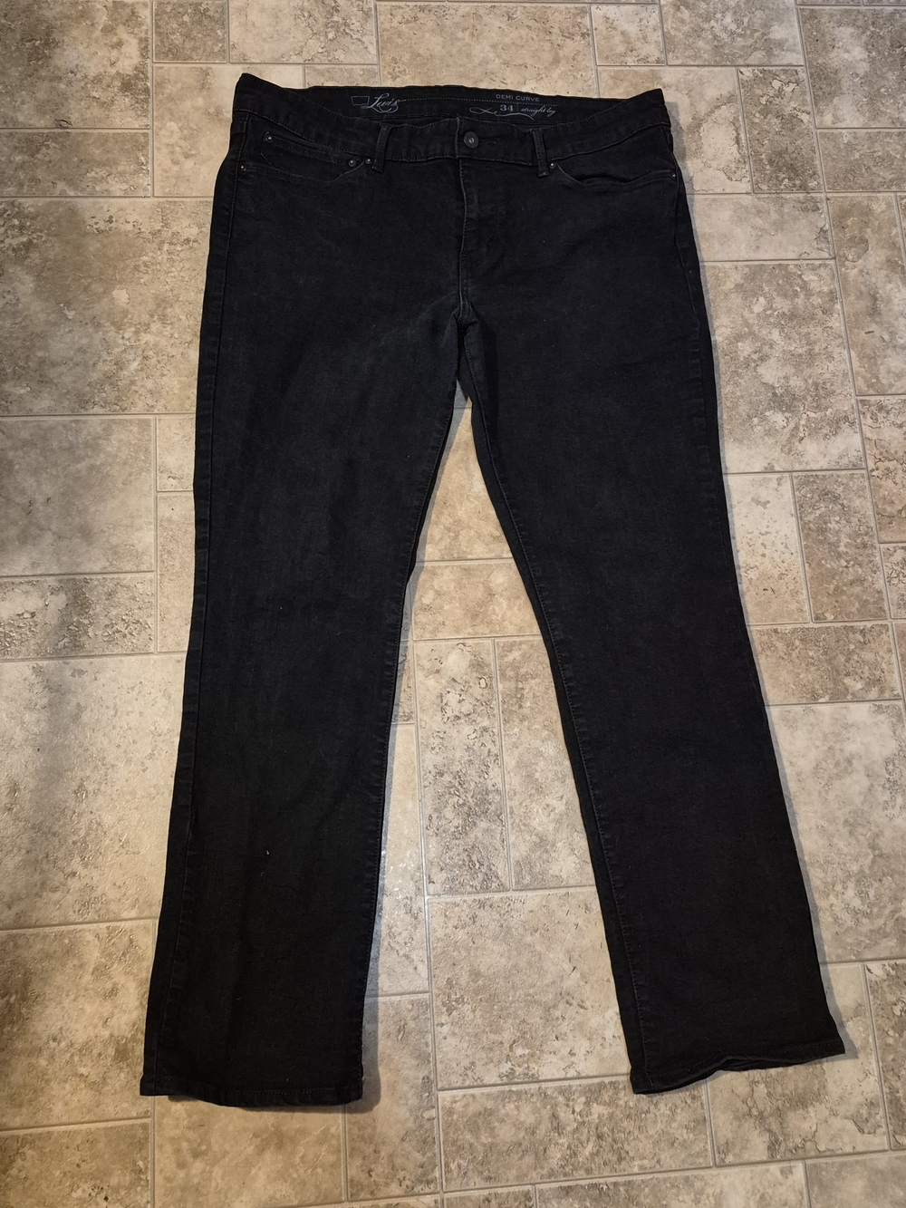 Levi's Classic Black Straight-Leg Jeans